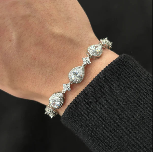 Pulsera circonia cúbica en forma de lágrima