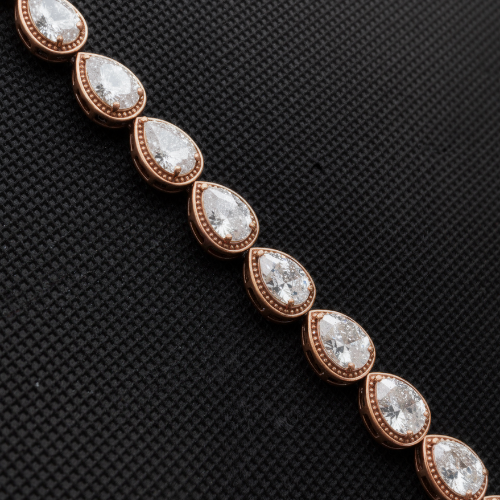 Pulsera de plata con circonias lágrima