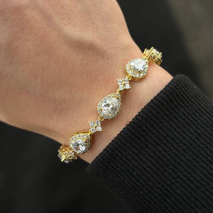 Pulsera circonia cúbica en forma de lágrima